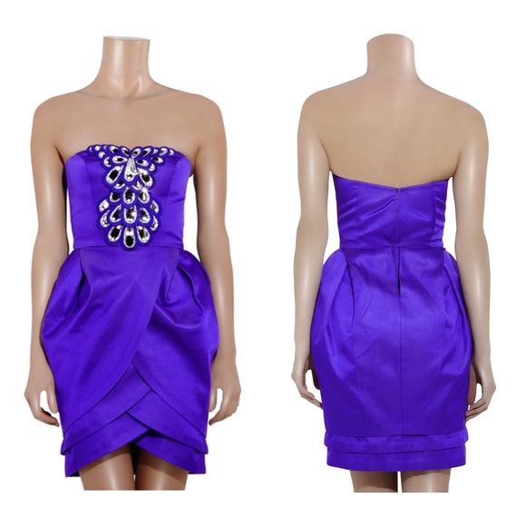 Temperly London Embellished Strapless Satin Dress - Picture 4 of 9